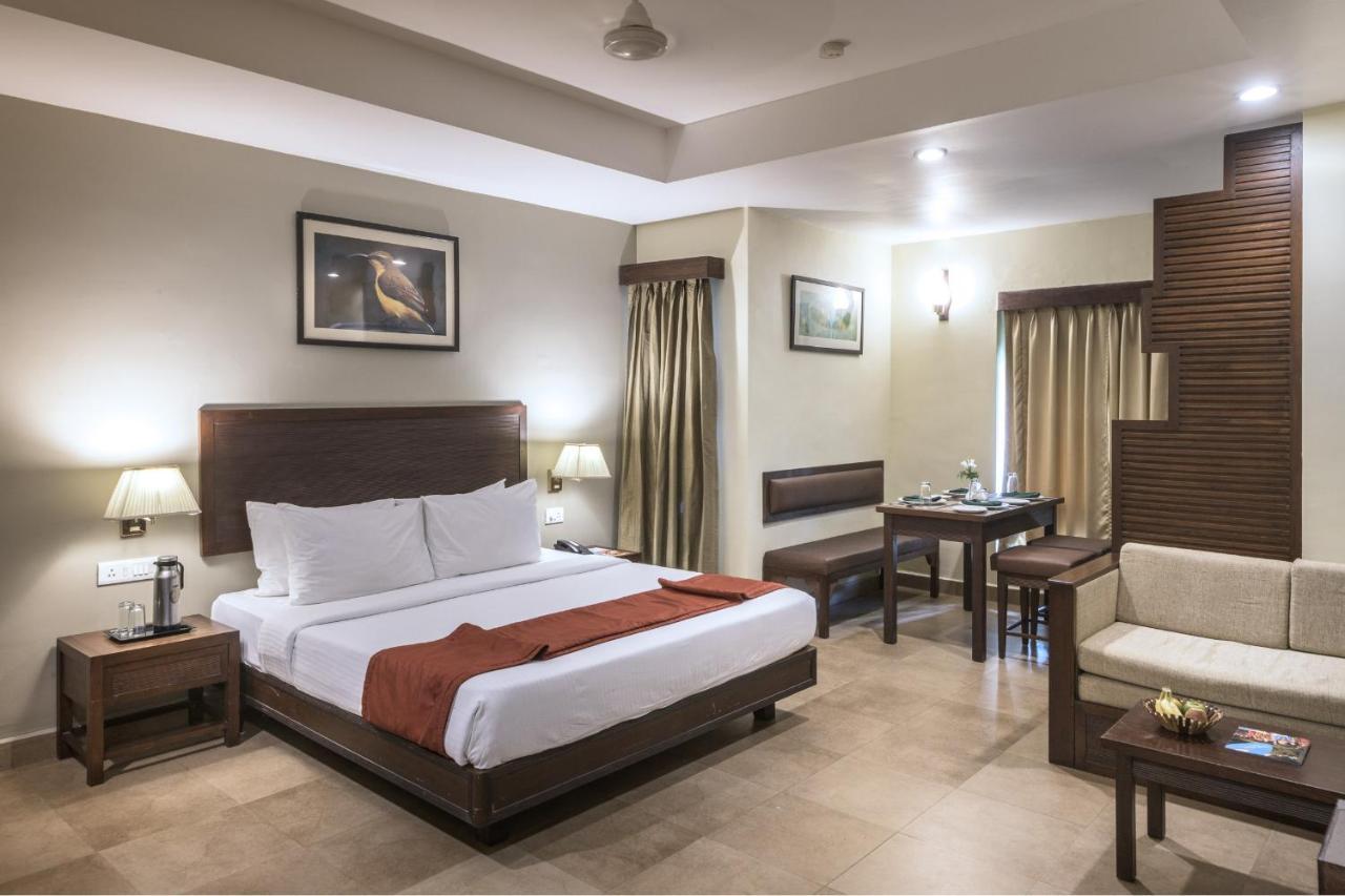 Club Mahindra Thekkady Ξενοδοχείο Εξωτερικό φωτογραφία